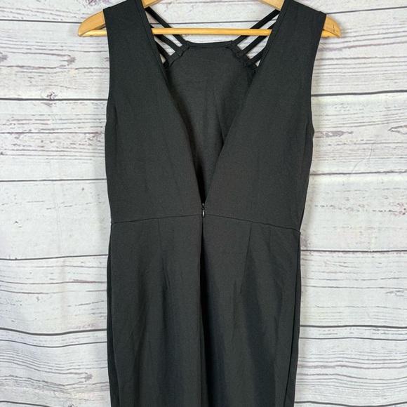 Pretty Garden Elegant Black Sleeveless Dress Size S - Picture 4 of 8